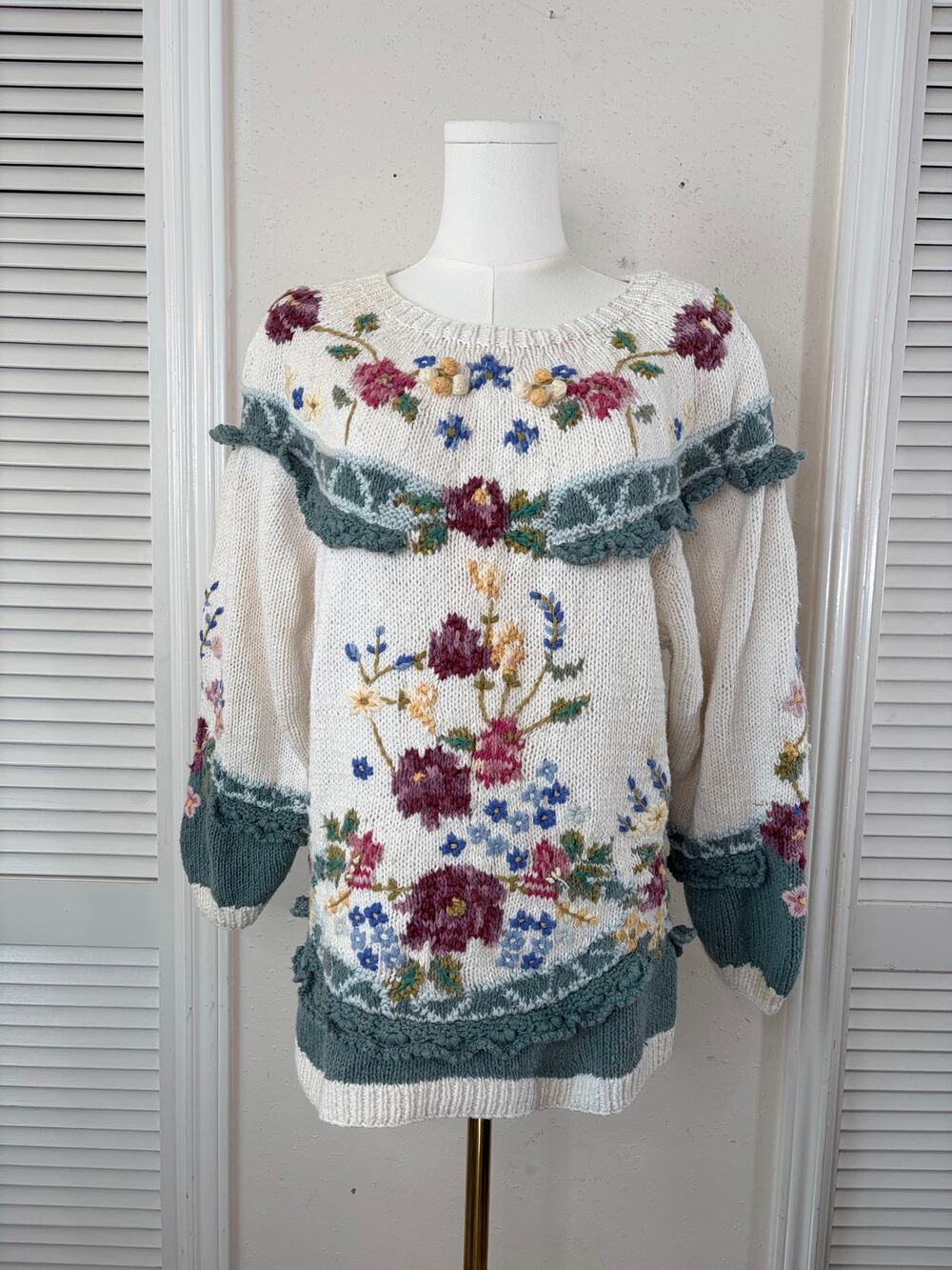 Vintage Jennifer Reed Hand Knit Sweater L #3D Emblishments #Grannycore